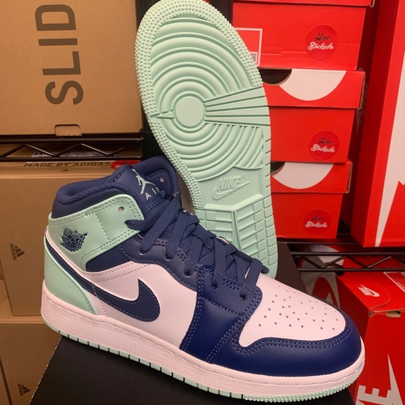 Nike Air Jordan 1 Mid Mystic Navy Blue Mint Foam Shoes 554724-413 554725-413 - Picture 2 of 10